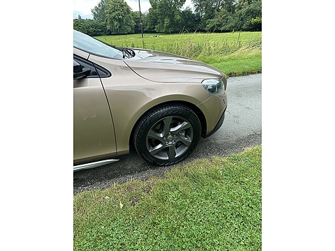 T5 Cross Country Lux Awd 2.0 5dr Hatchback Automatic Petrol