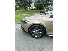 Volvo V40 T5 Cross Country Lux Awd Automatic