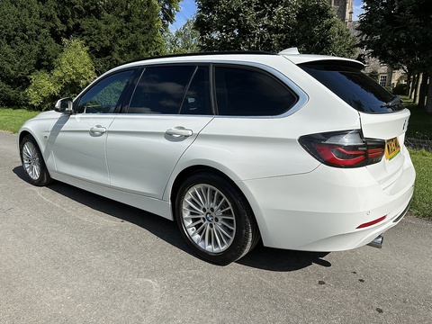 320I Luxury Touring 2.0 5dr Estate Automatic Petrol