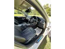 BMW 3 Series 320I Luxury Touring Automatic