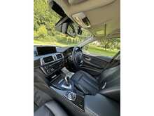 BMW 3 Series 320I Luxury Touring Automatic