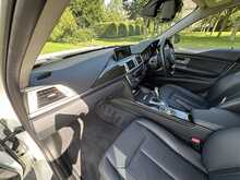 BMW 3 Series 320I Luxury Touring Automatic