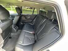 BMW 3 Series 320I Luxury Touring Automatic