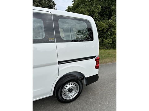 Van Side Windows 1.6 5dr Van Automatic Petrol