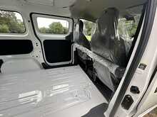 Nissan Nv200 Van Side Windows Automatic