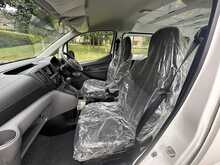 Nissan Nv200 Van Side Windows Automatic