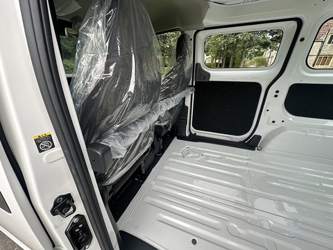 Van Side Windows 1.6 5dr Van Automatic Petrol