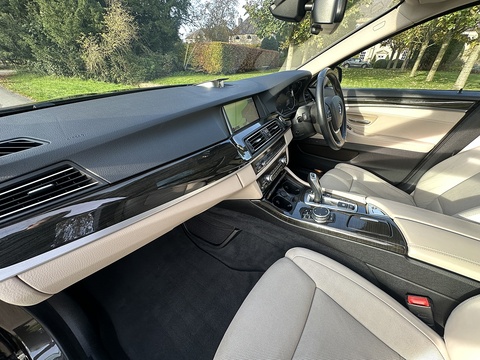 535I Se Touring 3.0 5dr Estate Automatic Petrol