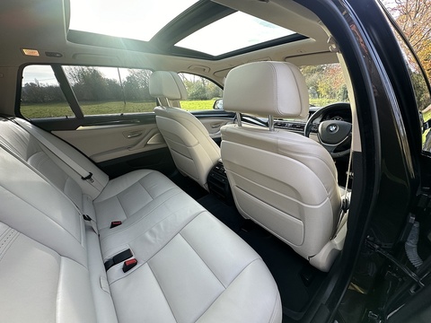 535I Se Touring 3.0 5dr Estate Automatic Petrol