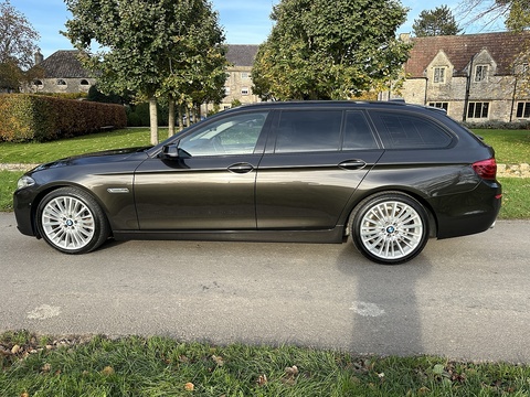 535I Se Touring 3.0 5dr Estate Automatic Petrol