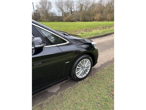 220I Luxury Gran Tourer 2.0 5dr Estate Automatic Petrol