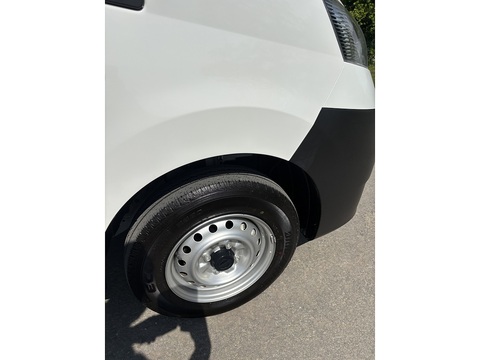 1.6 5dr Van Conversion auto Petrol