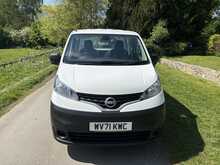 Nissan NV200  