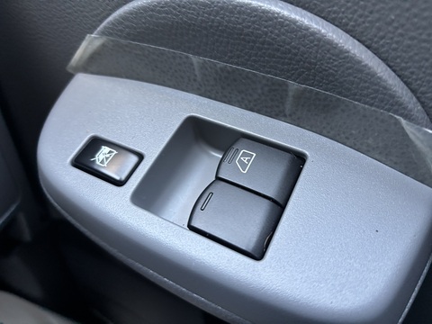 1.6 5dr Van Conversion auto Petrol