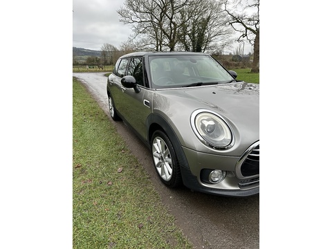 Cooper 1.5 5dr Estate auto Petrol