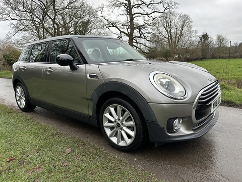 Cooper 1.5 5dr Estate auto Petrol