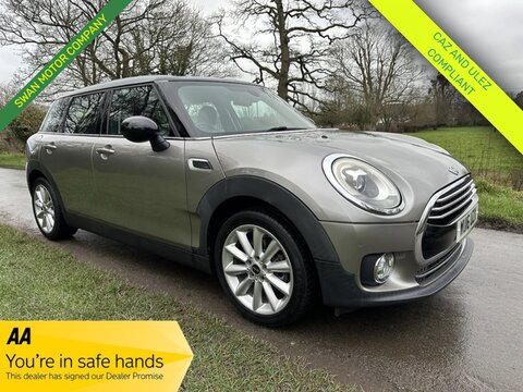 Cooper 1.5 5dr Estate auto Petrol