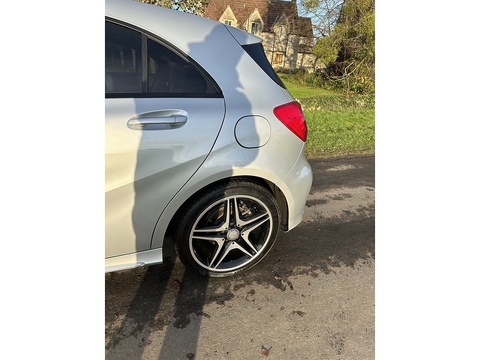 A180 Blueefficiency Sport 1.6 5dr Hatchback Automatic Petrol