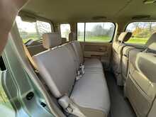 Nissan Cubic SX 7 Seater