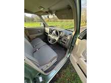 Nissan Cubic SX 7 Seater