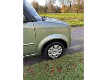 Nissan Cubic SX 7 Seater