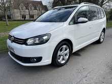 Volkswagen Touran TSI SE Automatic