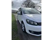 Volkswagen Touran TSI SE Automatic