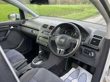 Volkswagen Touran TSI SE Automatic