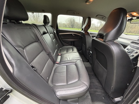 T5 Se 2.0 5dr Estate Automatic Petrol