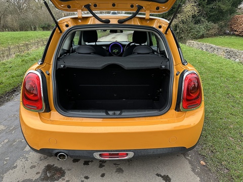 Cooper 1.5 3dr Hatchback Automatic Petrol