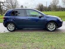 Volkswagen Golf TSI SE 