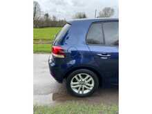 Volkswagen Golf TSI SE 