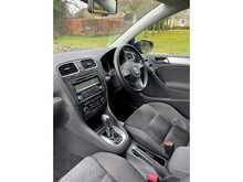 Volkswagen Golf TSI SE 