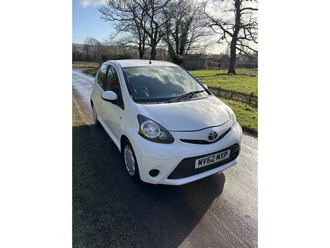 1.0 VVT-i Ice Hatchback 5dr Petrol MultiMode Euro 5 (67 ps)