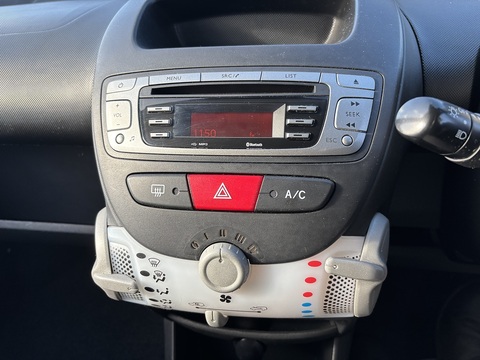 1.0 VVT-i Ice Hatchback 5dr Petrol MultiMode Euro 5 (67 ps)