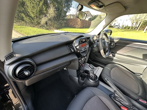 One 1.2 3dr Hatchback Automatic Petrol