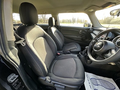 One 1.2 3dr Hatchback Automatic Petrol