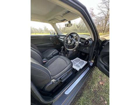 One 1.2 3dr Hatchback Automatic Petrol