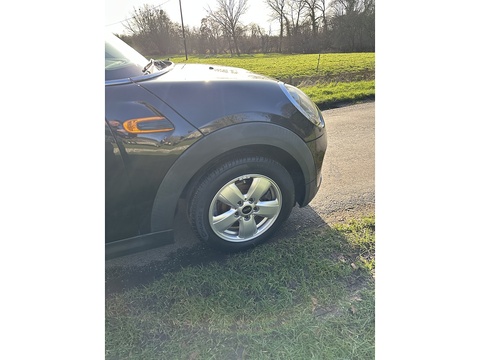 One 1.2 3dr Hatchback Automatic Petrol