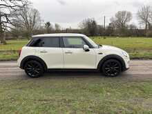 MINI Hatch Cooper D 