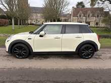 MINI Hatch Cooper D 