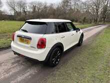 MINI Hatch Cooper D 