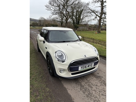 1.5 Cooper D Hatchback 5dr Diesel Auto Euro 6 (s/s) (116 ps)