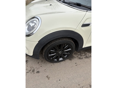 1.5 Cooper D Hatchback 5dr Diesel Auto Euro 6 (s/s) (116 ps)