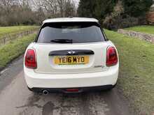 MINI Hatch Cooper D 