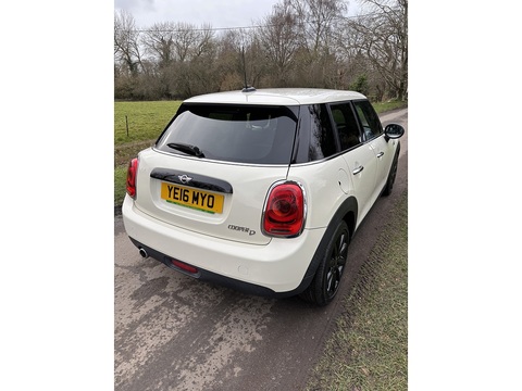 1.5 Cooper D Hatchback 5dr Diesel Auto Euro 6 (s/s) (116 ps)
