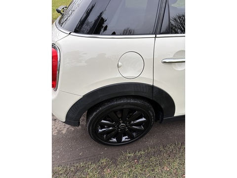 1.5 Cooper D Hatchback 5dr Diesel Auto Euro 6 (s/s) (116 ps)