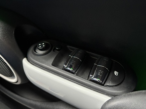 1.5 Cooper D Hatchback 5dr Diesel Auto Euro 6 (s/s) (116 ps)