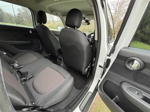 Cooper 1.5 5dr Hatchback Automatic Petrol
