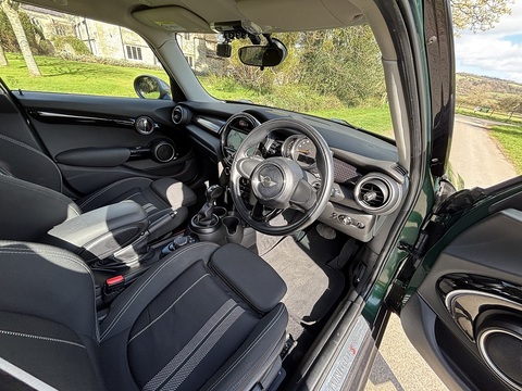 Cooper S 2.0 5dr Hatchback Automatic Petrol